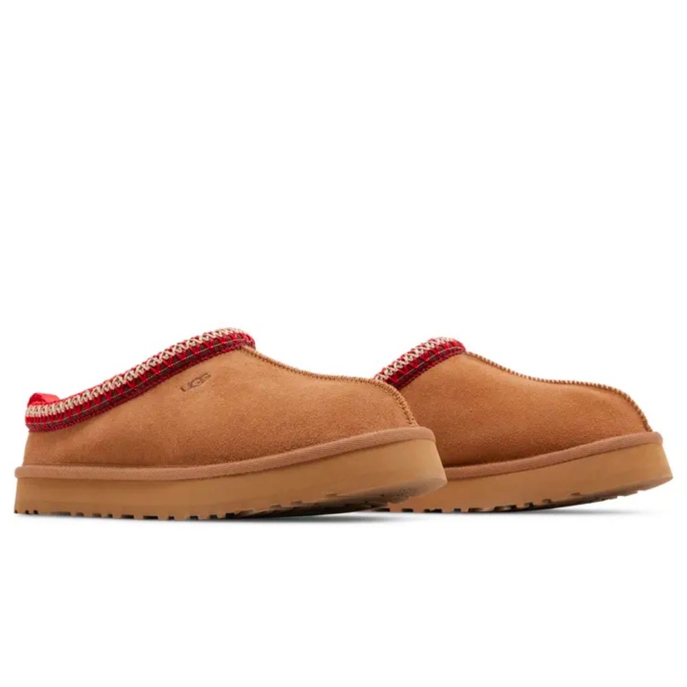 ‼️NEW‼️ UGG Tazz Slipper 'Chestnut
SEND BEST OFFER💕